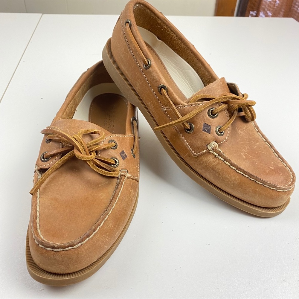 Women’s Tan  Leather Sperry Top Sider  Boat Shoes